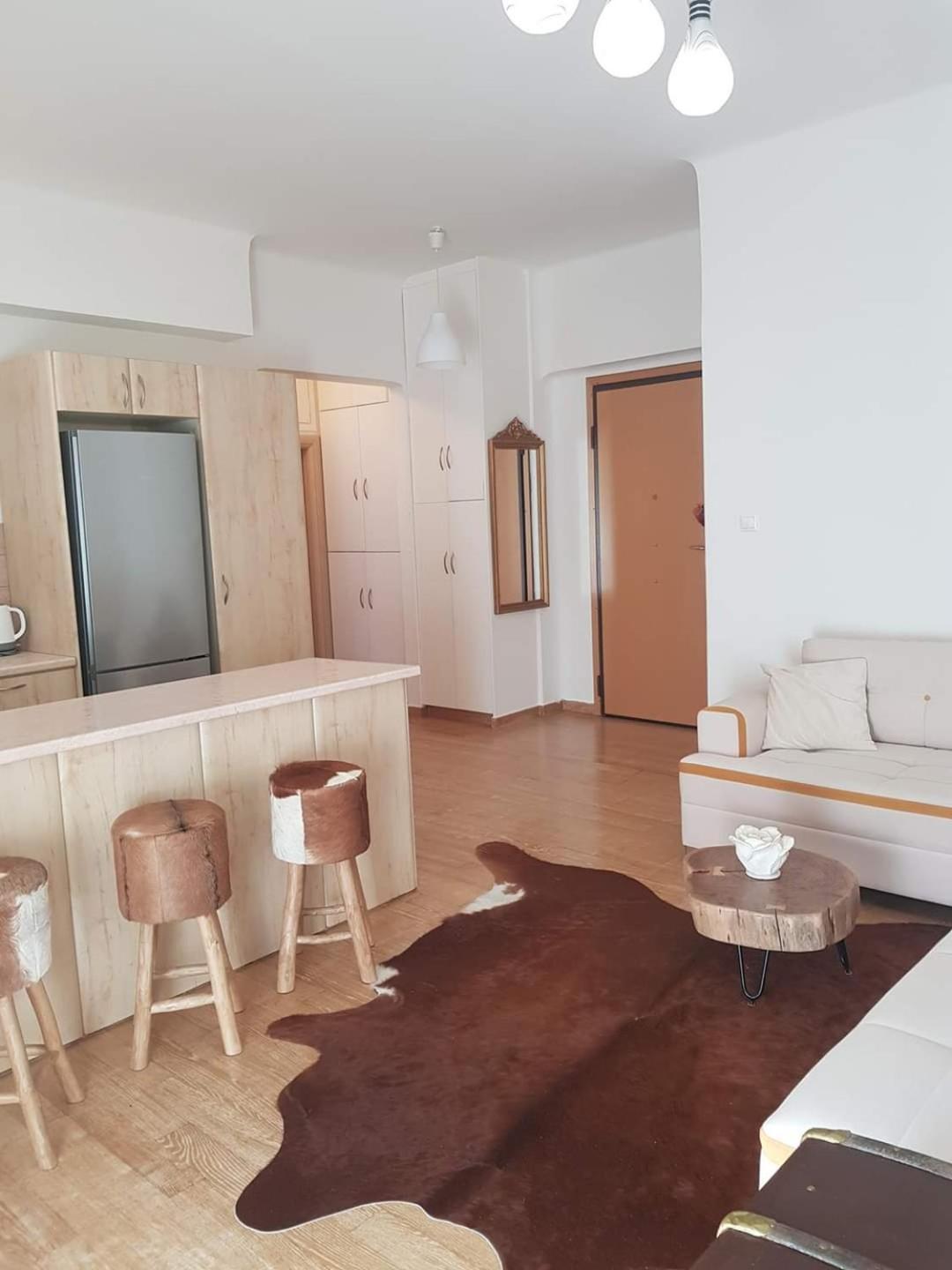 Urban By The Sea Apartment Пирея Екстериор снимка